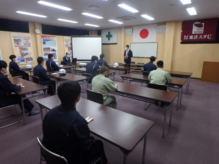 新入社員研修を行いました
